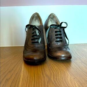 Elegant Brown Dolce Vita Chie Women's Shoes